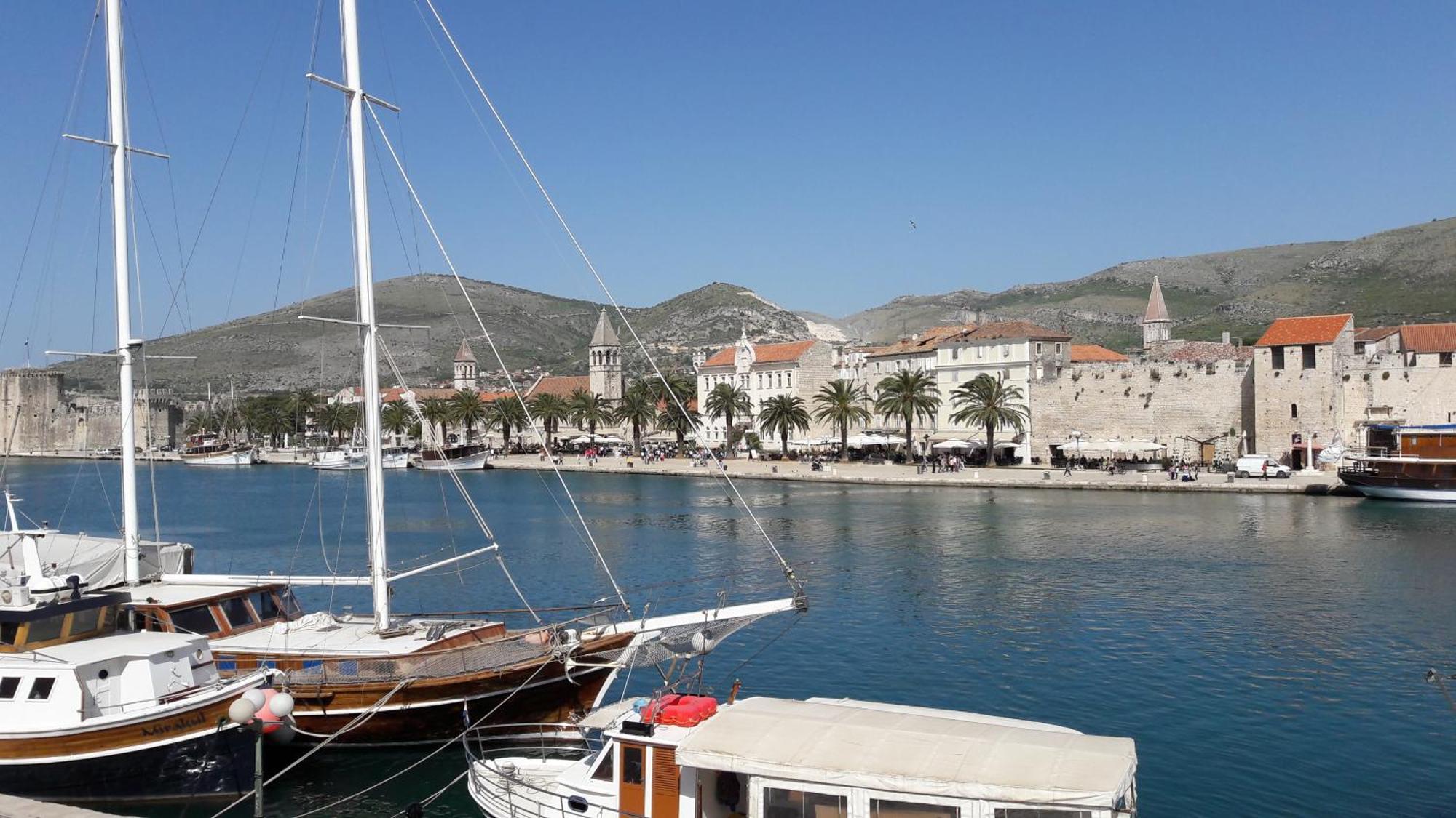 Villa Tudor Trogir Bagian luar foto